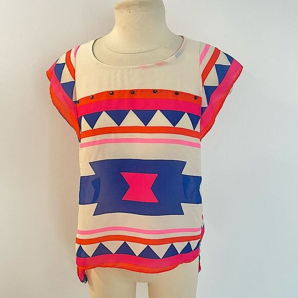 Francesca’s Birdcage Aztec Geometric Tribal Print Chiffon High Low Blouse Medium - Picture 2 of 7